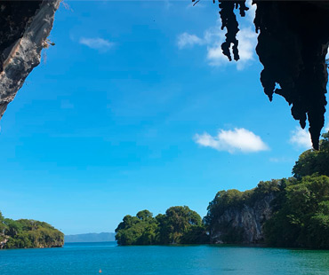 DO National-Park-Los-Haitises-(2)_thumb.jpg